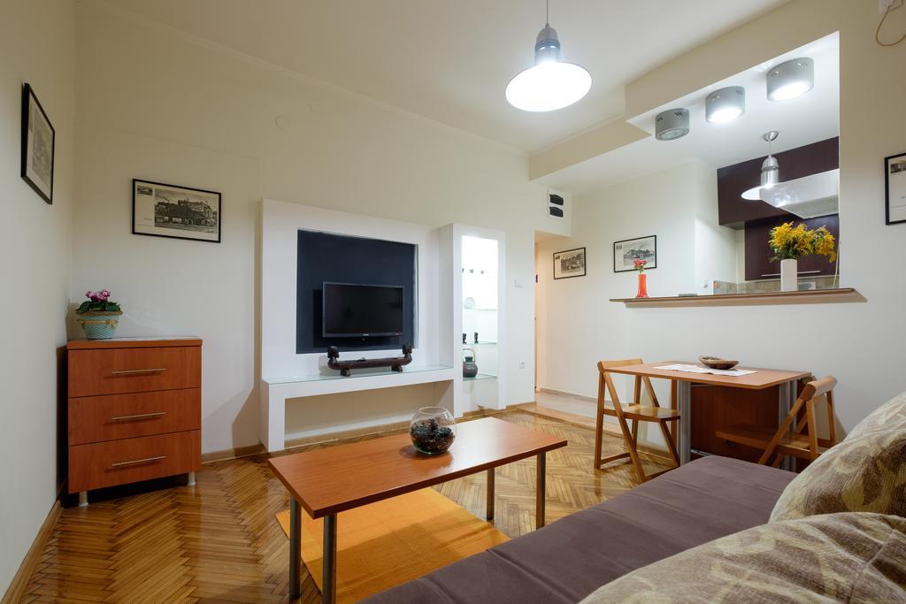 M&M Downtown Apartment Βελιγράδι Δωμάτιο φωτογραφία