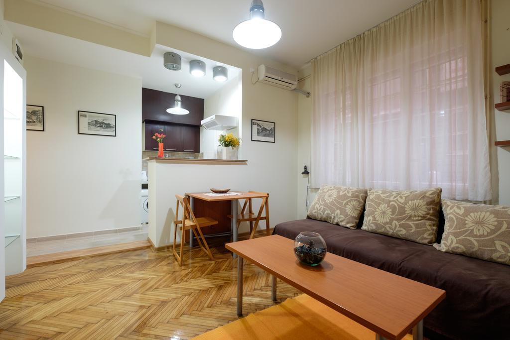 M&M Downtown Apartment Βελιγράδι Δωμάτιο φωτογραφία